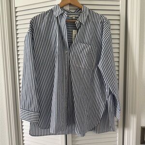 Madewell The Signature Poplin Oversized Shirt Blue and White Striped